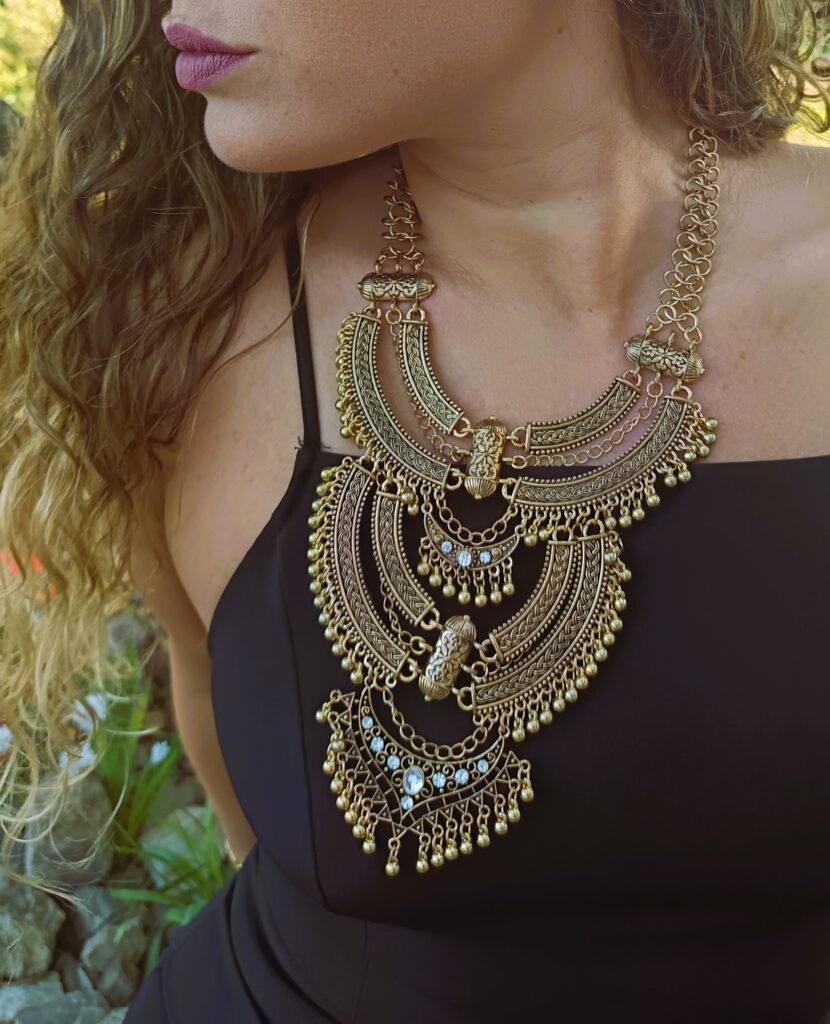 collar reina de egipto