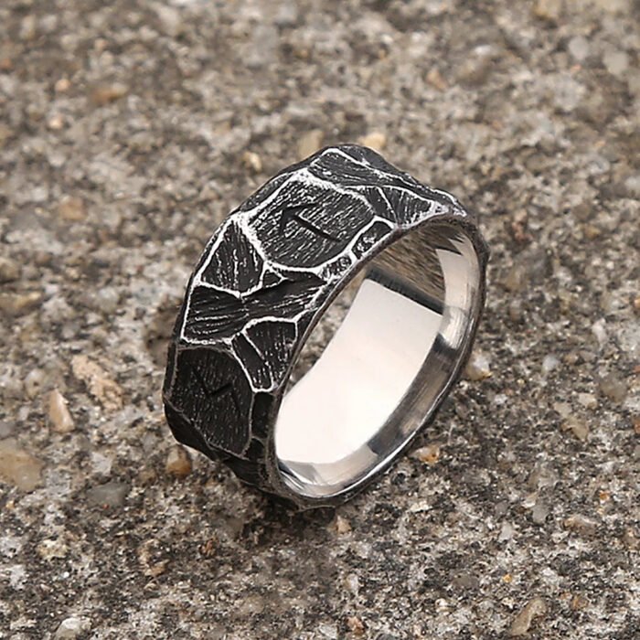 Anillo de Piedra Rúnico