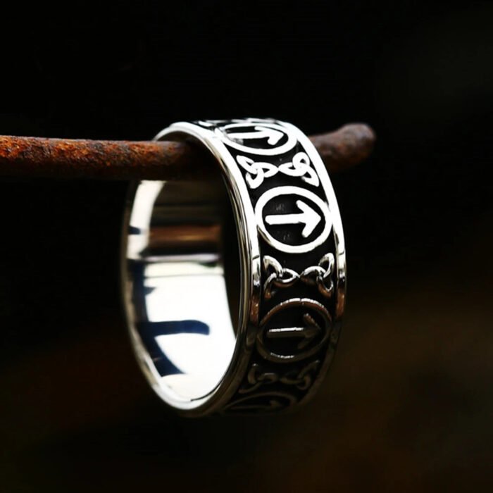 Anillo de Tyr